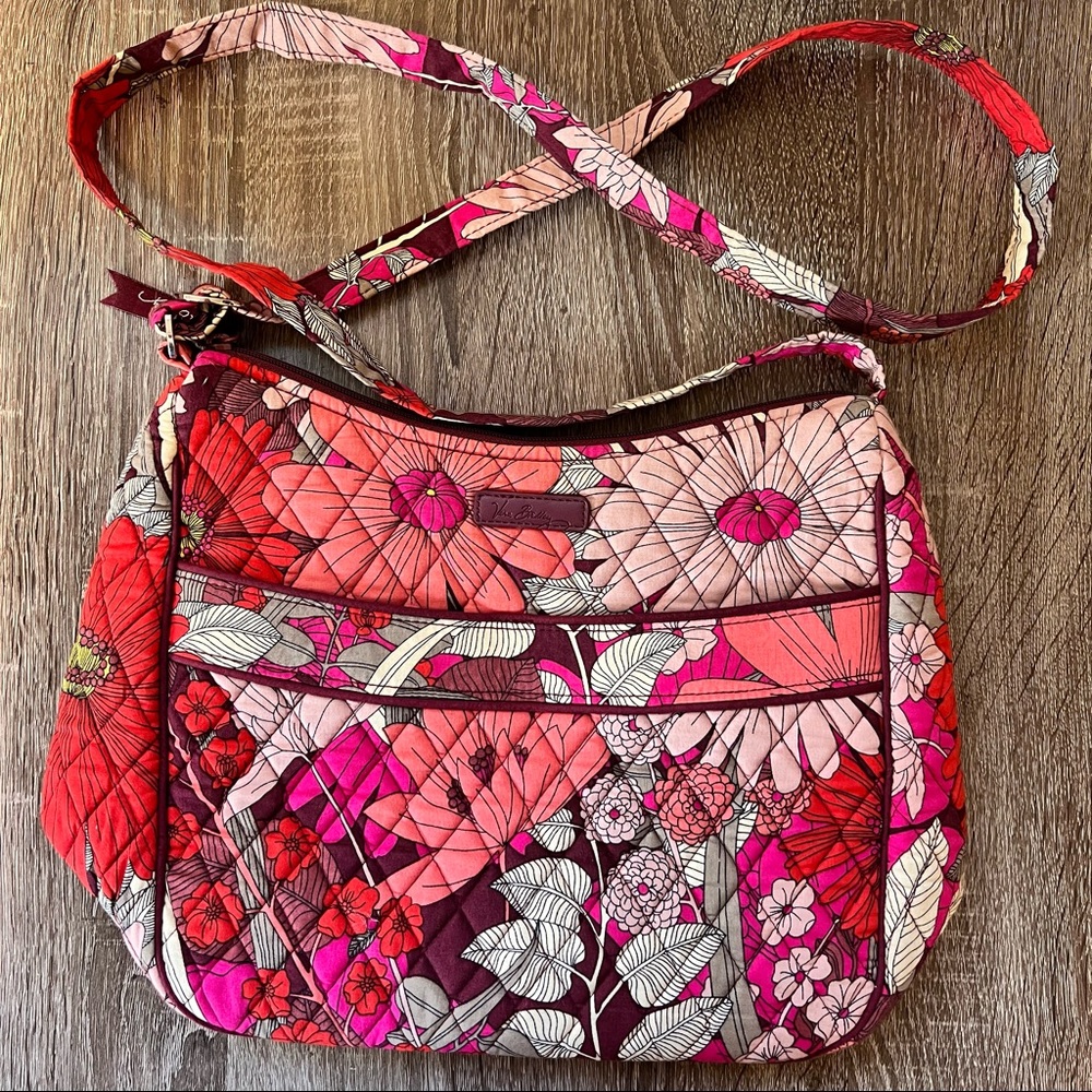 Vera Bradley Bohemian Blooms Hipster Crossbody Bag Zipper Quilted Purse